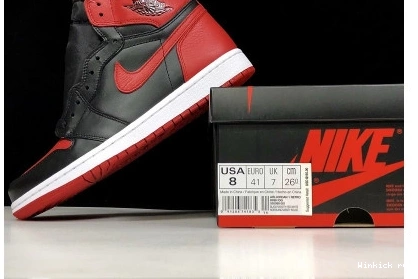 JORDAN AIR 1 RETRO “BANNED” RED HIGH OG MENS 0822